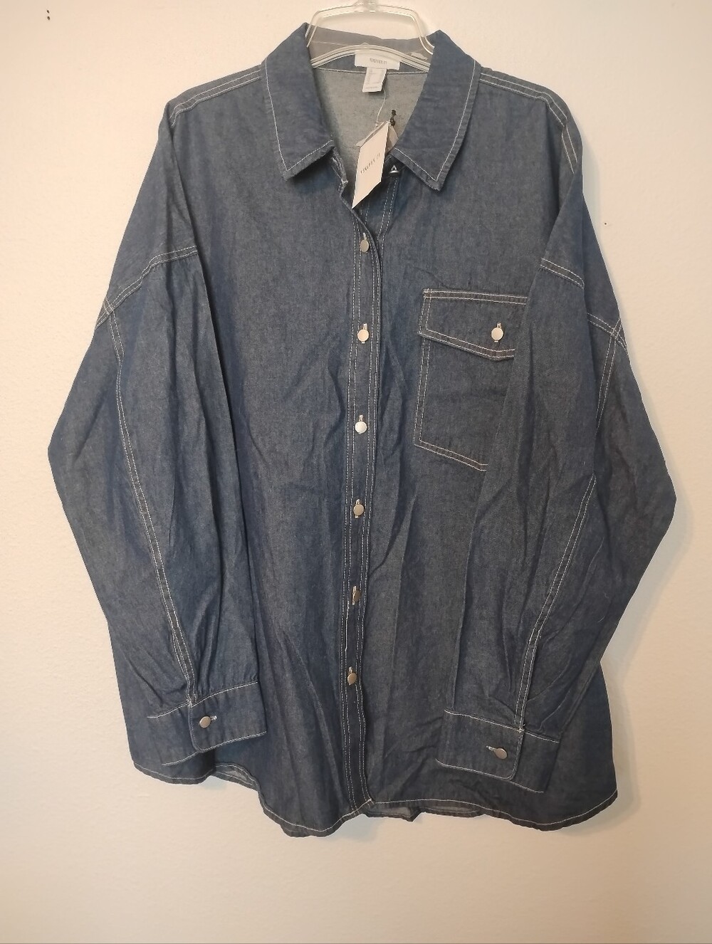 Forever 21 Oversized Dark Wash Button Up Long Sleeve Shirt Shacket